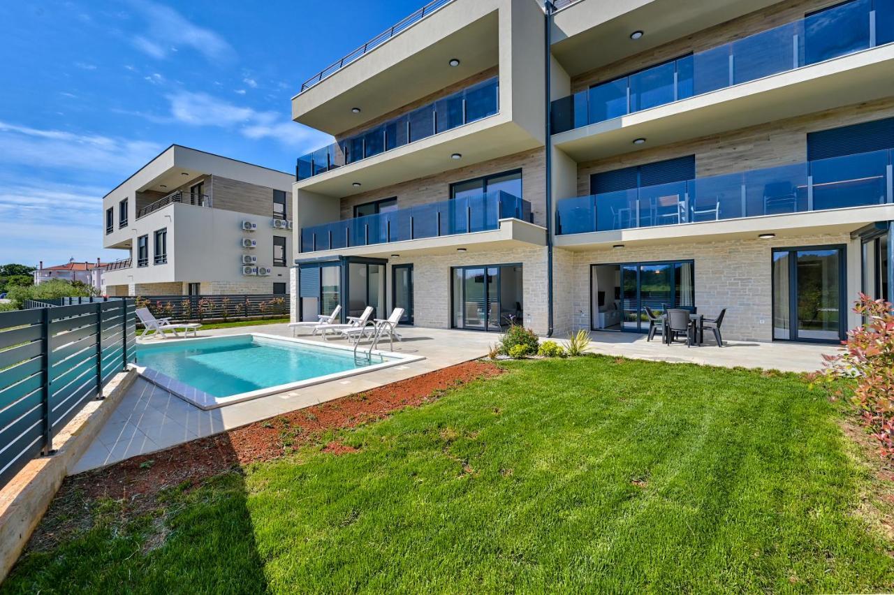 Gold Apartment Medulin Exterior photo